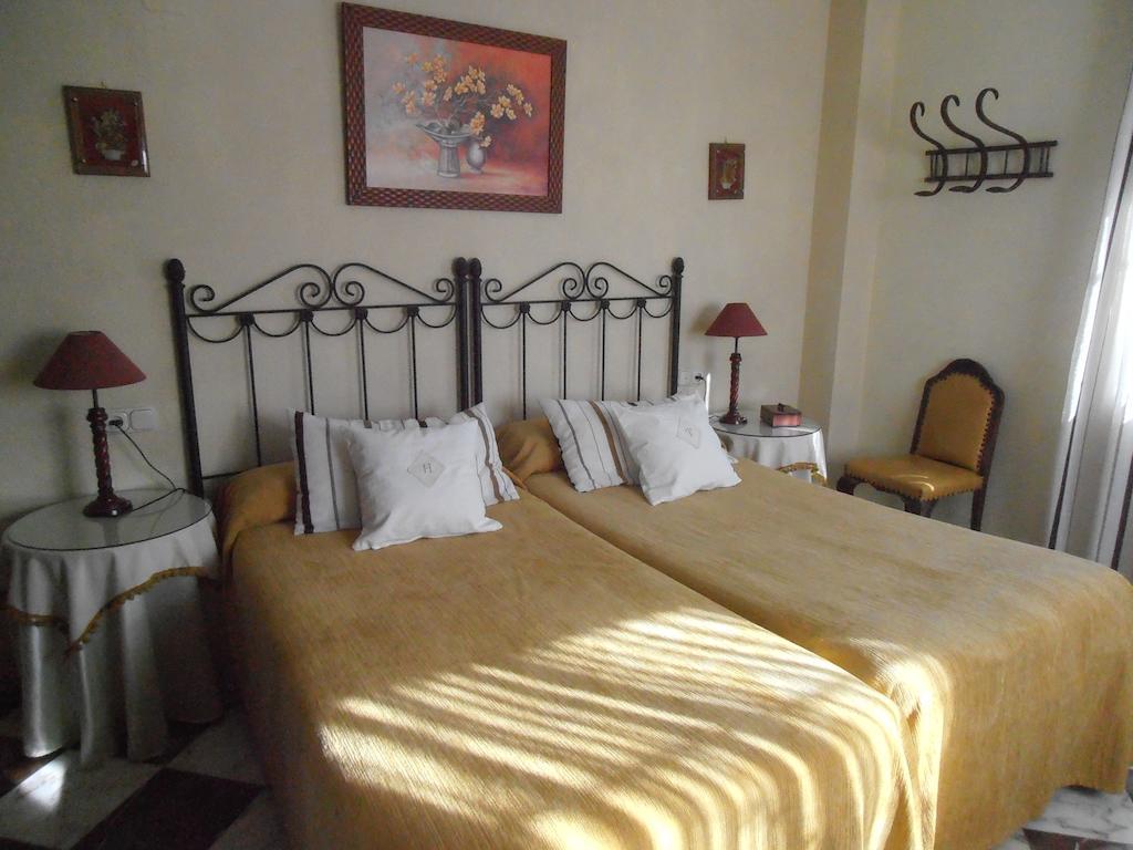 Alojamiento Rural Torre Hueca Hotel Pinos Puente Room photo