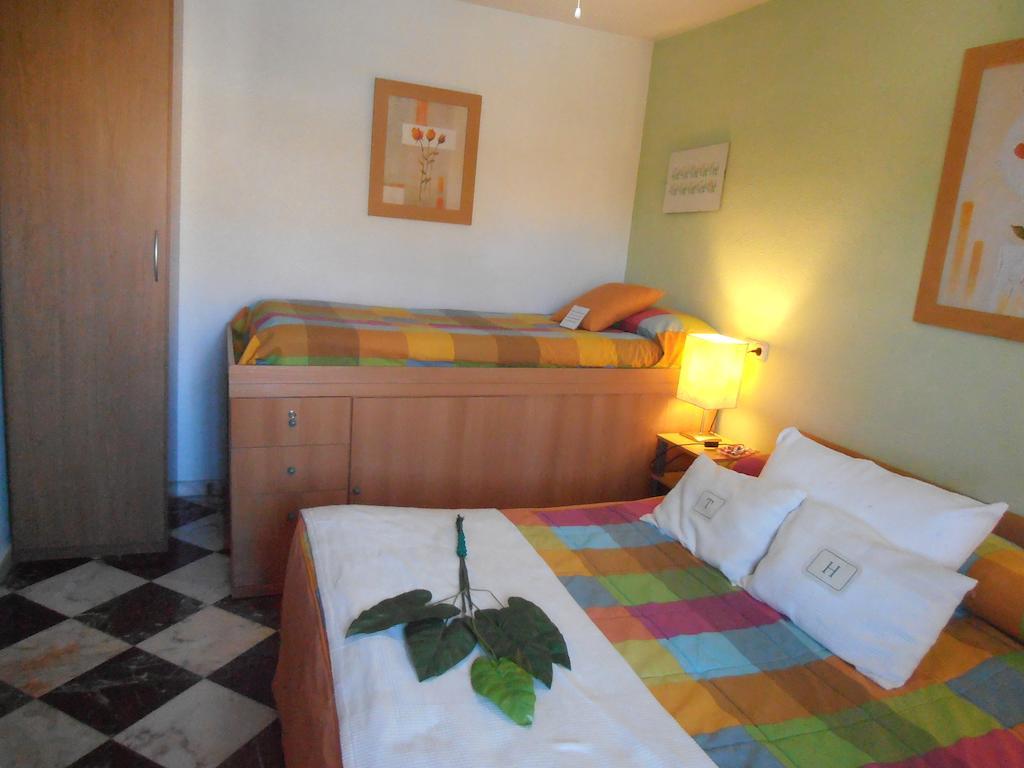 Alojamiento Rural Torre Hueca Hotel Pinos Puente Room photo